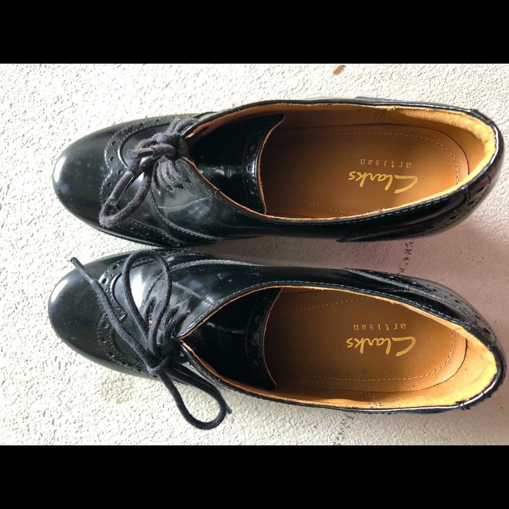 Clarks Boots Heels Leather Bootie